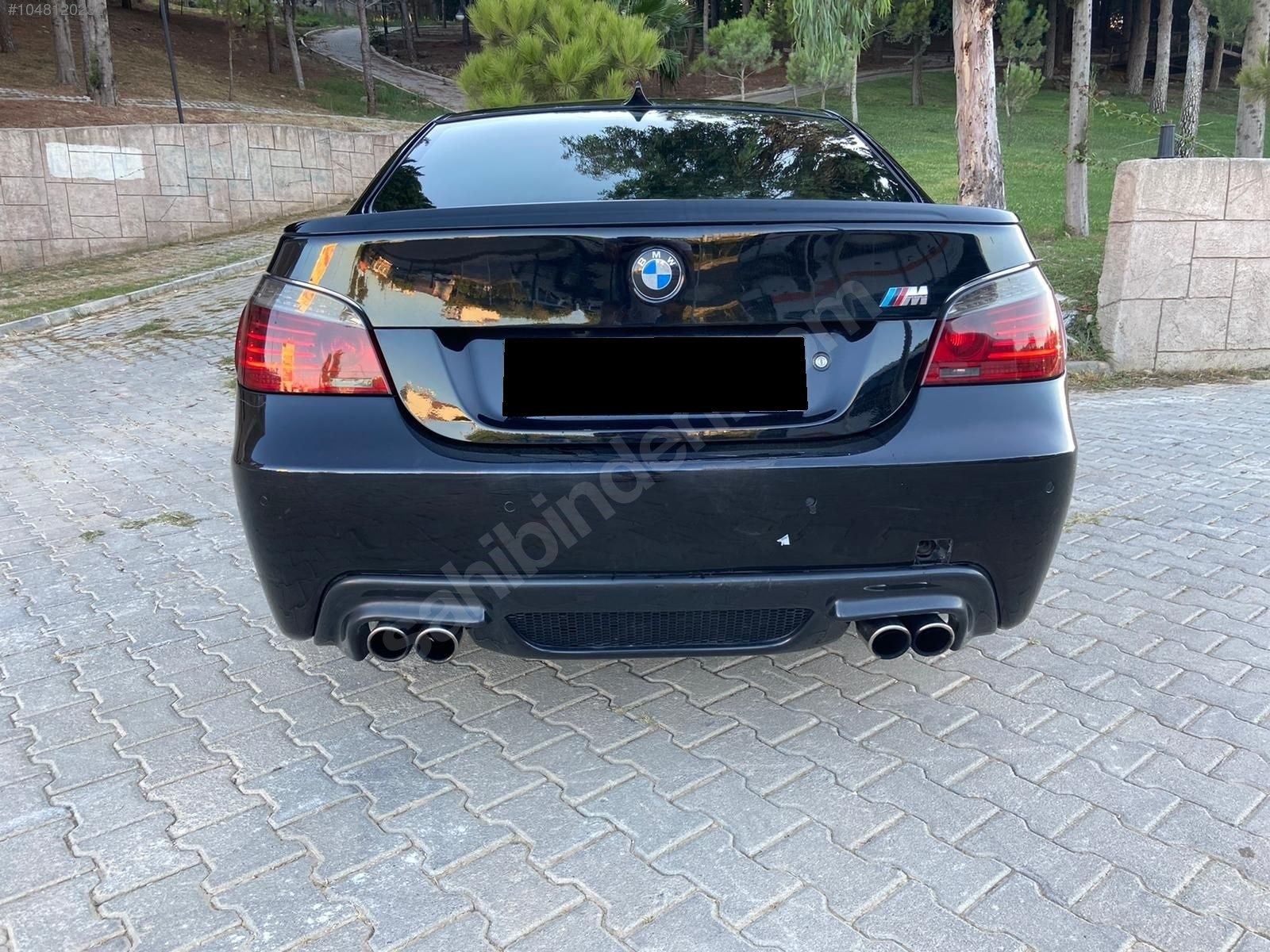 BMW 5 Serisi E60 M5 Difüzör Telli Model, Sağ Sol Çift Çıkışlı ABS Plastik, Piano Black Parlak Siyah