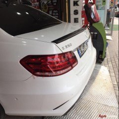 Mercedes E Serisi W212 AMG Spoiler, Piano Black Boyalı, ABS Plastik, İthal 1.Sınıf Parlak Siyah